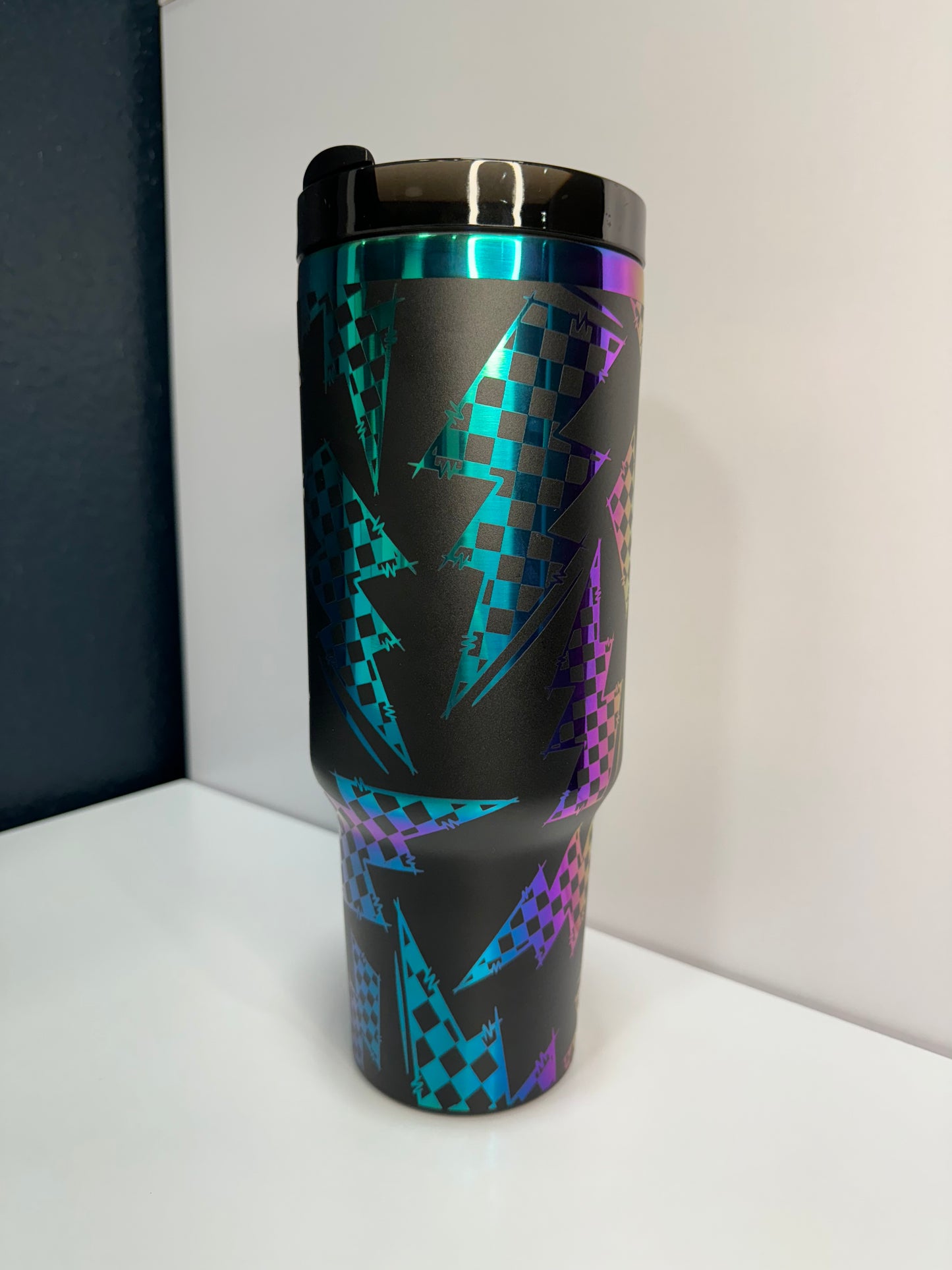 Checkered Lightning Bolt 40oz laser engraved tumbler